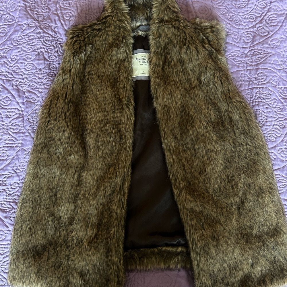 Abercrombie & Fitch Brown Faux Fur Sleeveless Vest